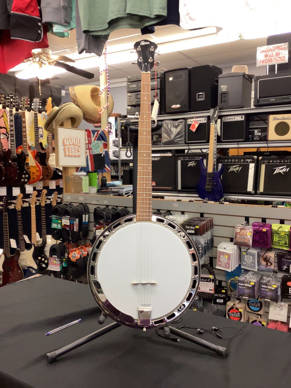 Here we have a Rover Banjo that comes with a base for the added acoustics. This causes the banjo to have an enormously gorgeous sound that soothes