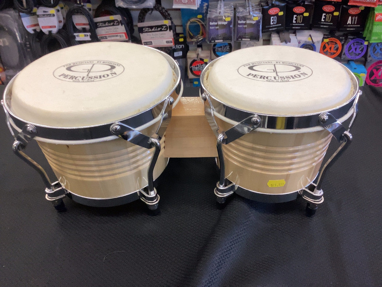 A beautifully grained natural maple finish and great tone, these bongoes have that rustic reggae feel that every percussion player looks. A perfect pair they will surely treat you well.