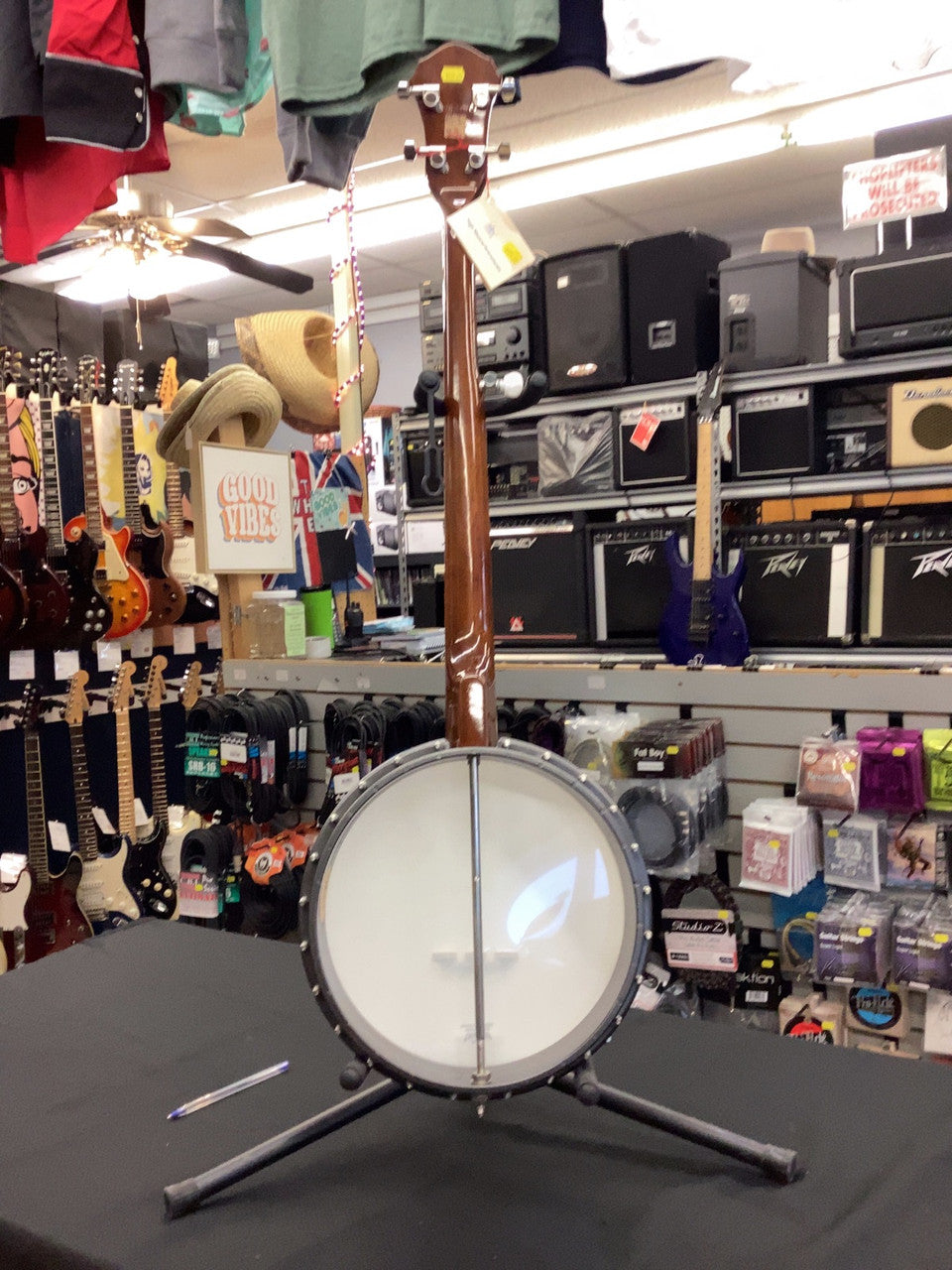 Here we have Rover's Basic Banjo, the drum head on this beauty creates a perfect resonant sound that is sure to punch through any mix whether it be live or recorded.