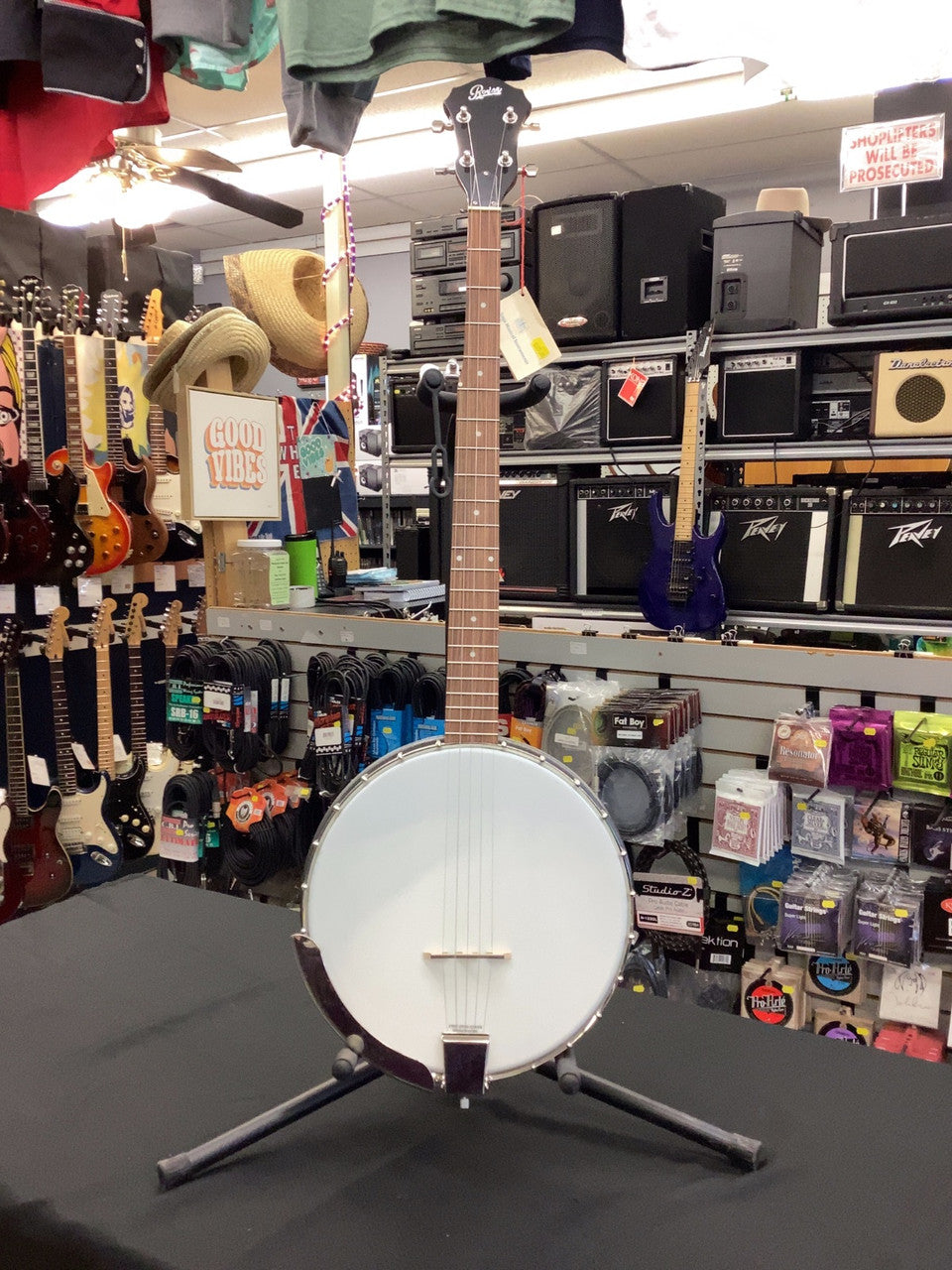 Here we have Rover's Basic Banjo, the drum head on this beauty creates a perfect resonant sound that is sure to punch through any mix whether it be live or recorded.