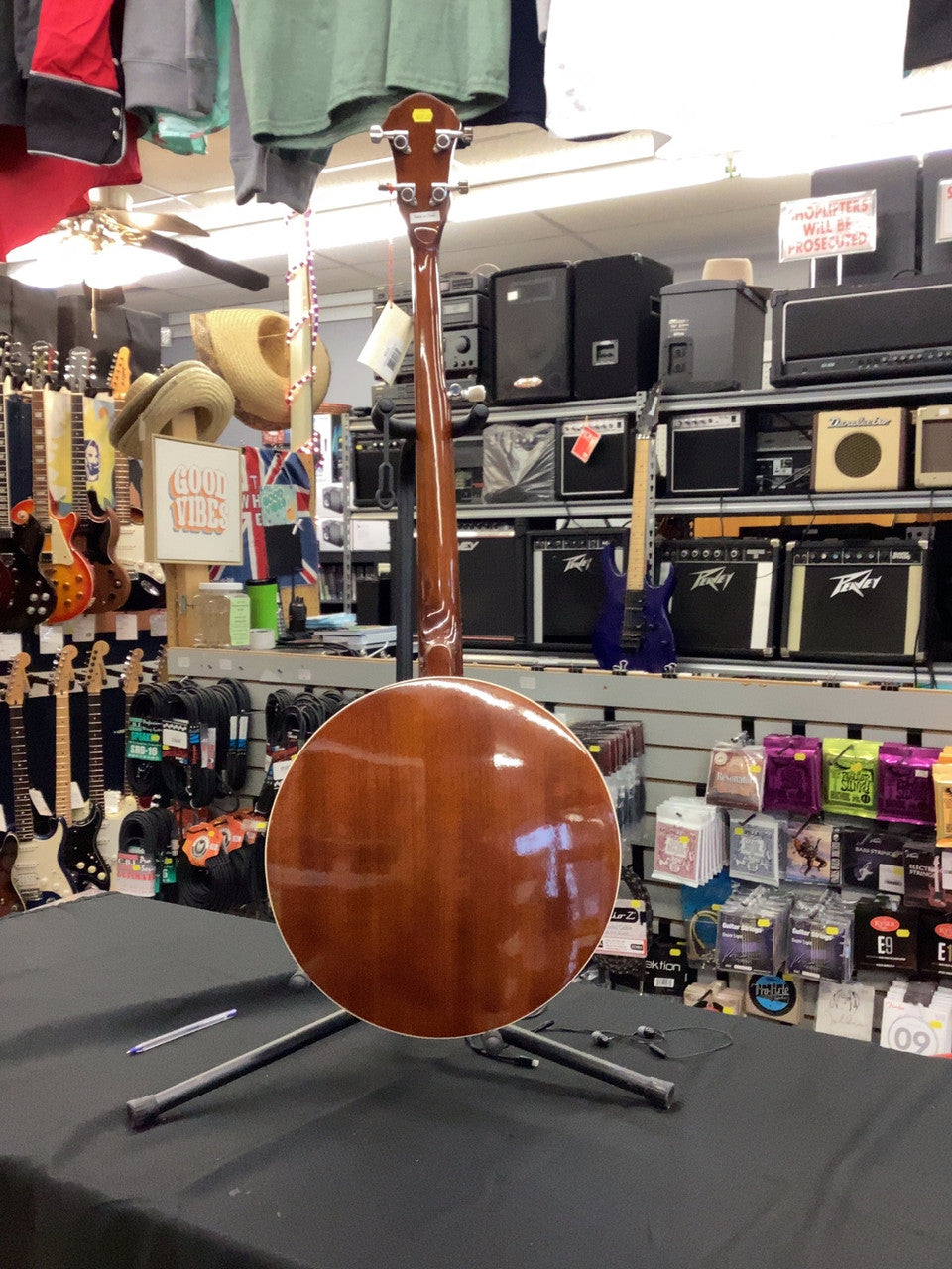 Here we have a Rover Banjo that comes with a base for the added acoustics. This causes the banjo to have an enormously gorgeous sound that soothes