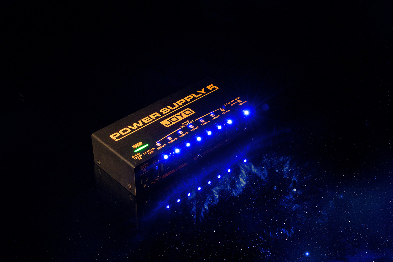 JOYO's JP-05 power supply has 8 DC outputs and 1 standard USB output, one of the 8 outputs can be switched between 9V, 12V and 18V for the odd pedals in your collection that just want a little bit more voltage. The 5V USB output enables you to load your c